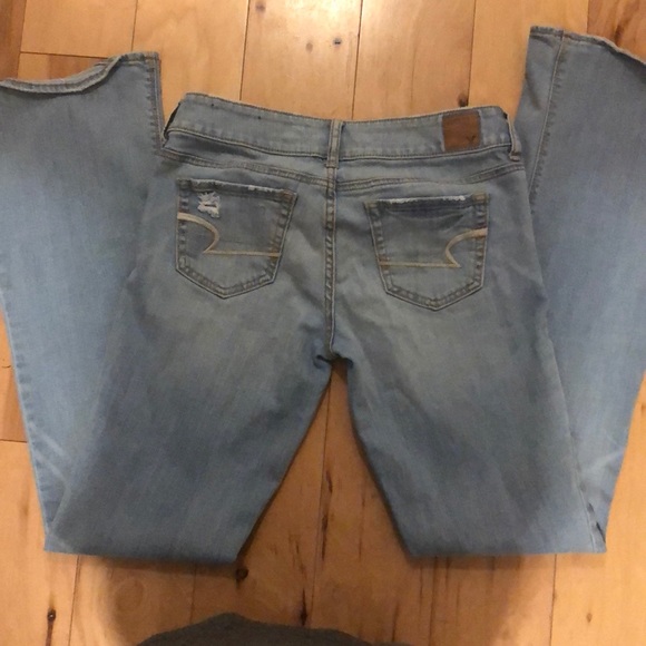 American Eagle size 4 jeans - Picture 2 of 2